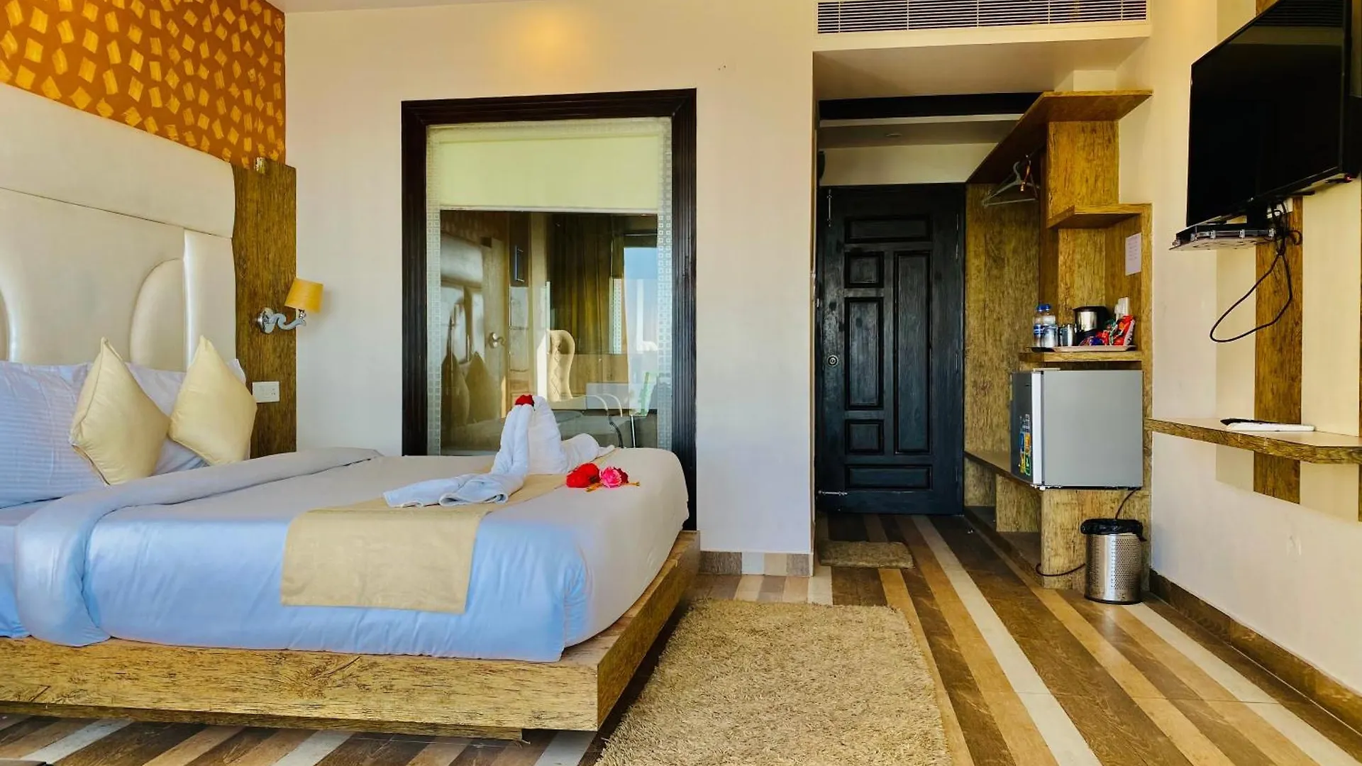 **** Hotel Nature Mountain Valley View Resort -- A Four Star Luxury Resort Shimla India